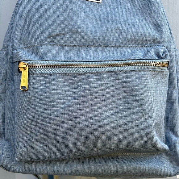 Herschel Supply Co Nova back pack, 15”x 12”x 5” - Picture 7 of 16